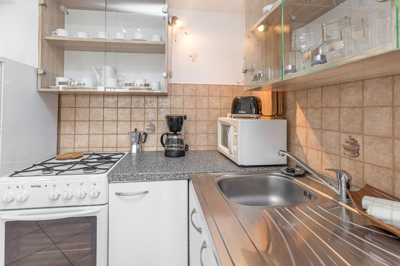 Junek 3805 Appartement *