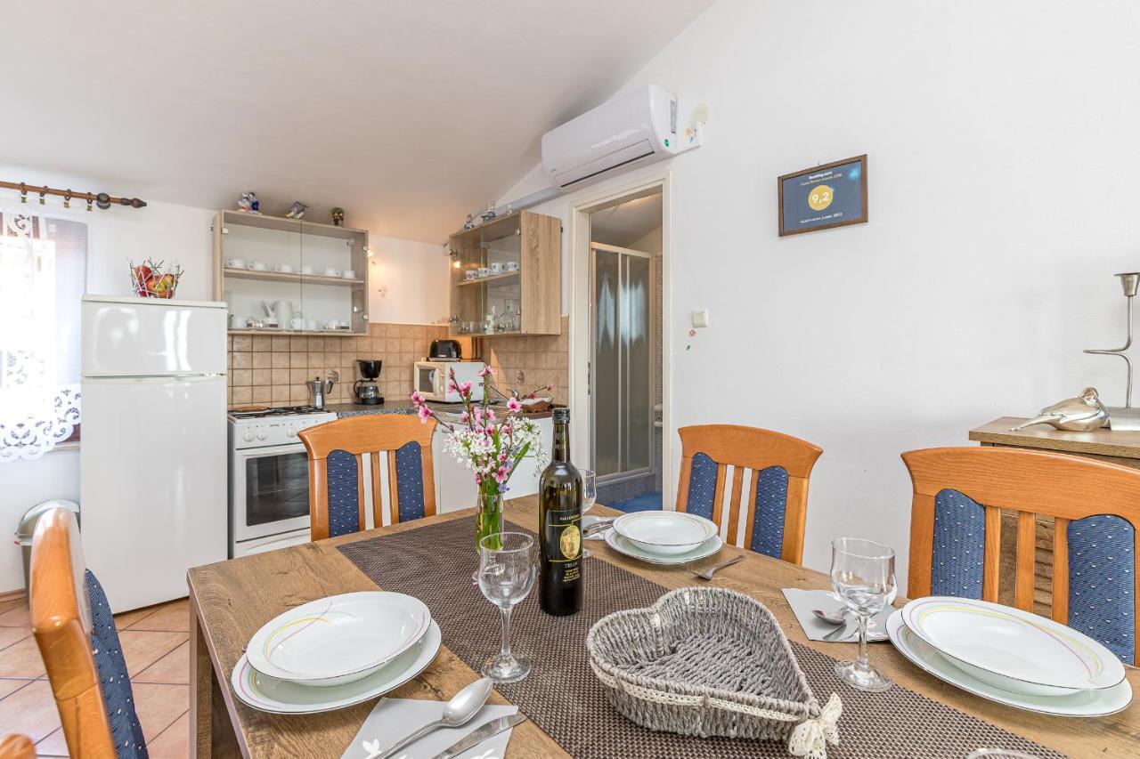 Apartment Apartments Junek Rovinj